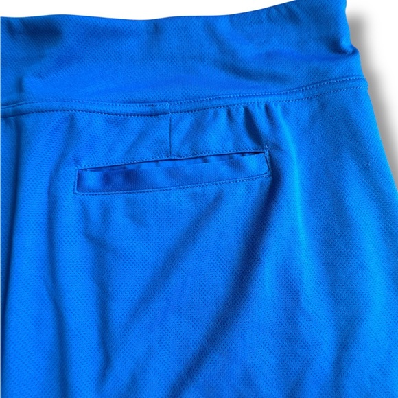 PGA TOUR Woman’s Airflux Solid Tummy Control 16" Golf Skort size L - Picture 8 of 8
